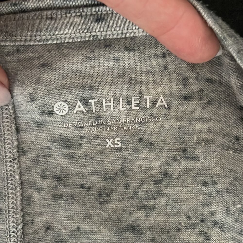 Athleta Essence Flow Top - Picture 8 of 10